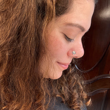 Zircon Stone Nose Pin